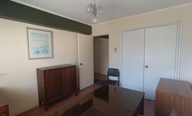 Se vende Oficina en pleno centro de Valparaiso.