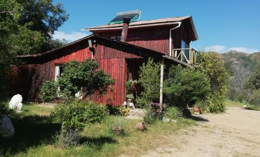 Se arrienda por temporadas Cabaña en Colliguay