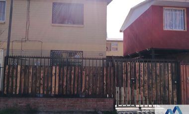 Casa en venta c/ estacionamiento en Malloco