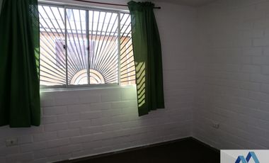 Casa en venta c/ estacionamiento en Malloco