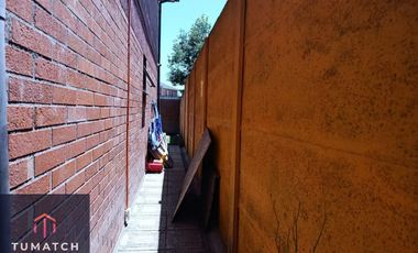 Casa en venta c/ estacionamiento en Villaseca