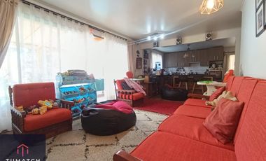 Casa en venta c/ estacionamiento en Villaseca