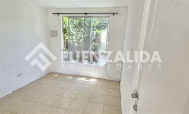 Casa en Arriendo en Simón Reyes / Carlos Llorens