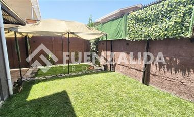 Casa en Arriendo en Simón Reyes / Carlos Llorens