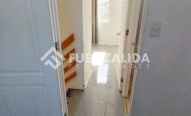 Casa en Arriendo en Simón Reyes / Carlos Llorens