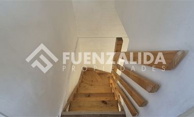 Casa en Arriendo en Simón Reyes / Carlos Llorens