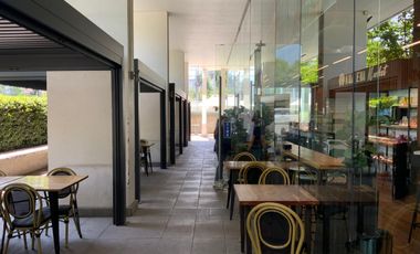 Arriendo oficina moderna con estacionamiento incluido!