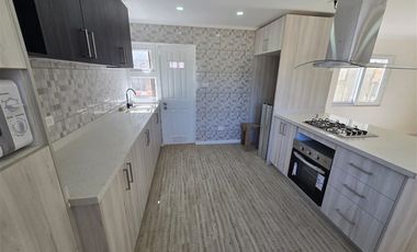 Casa en Venta en Almirante Geeken Los Pinos