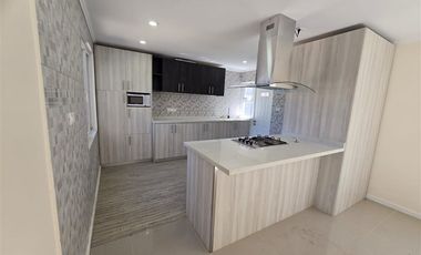 Casa en Venta en Almirante Geeken Los Pinos