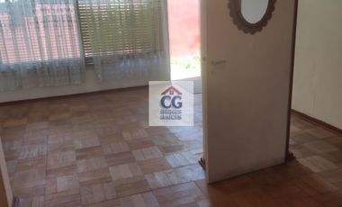 ARRIENDO CASA EN LA REINA, METRO PLAZA EGAÑA EN $1.560.000 3D, 2B, 4 ESTAC.  PATIO Y ANTEJARDIN BARRIO RESIDENCIAL