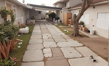 VENDO CASA, COMUNA DE MACUL (IRAN)