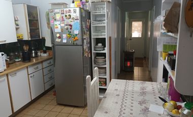 VENDO CASA, COMUNA DE MACUL (IRAN)