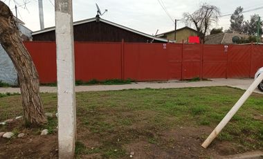 VENDO CASA, COMUNA DE MACUL (IRAN)