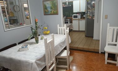 VENDO CASA, COMUNA DE MACUL (IRAN)