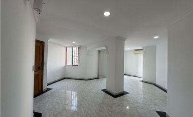 Amplio Apartamento en Arriendo. Playa Salguero