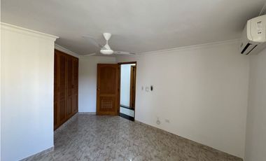 Amplio Apartamento en Arriendo. Playa Salguero