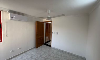 Amplio Apartamento en Arriendo. Playa Salguero