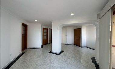 Amplio Apartamento en Arriendo. Playa Salguero