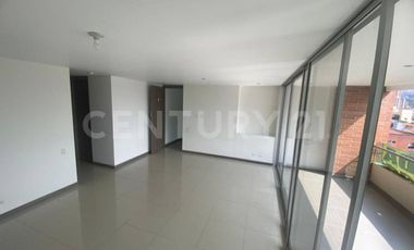 SE RENTA APARTAMENTO EN BOSQUES DE ZUÑIGA EN ENVIGADO