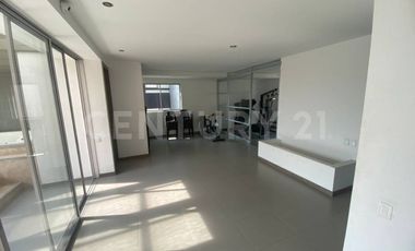 SE RENTA APARTAMENTO EN BOSQUES DE ZUÑIGA EN ENVIGADO