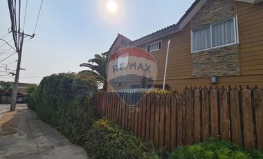 Se vende hermosa casa en consolidado barrio