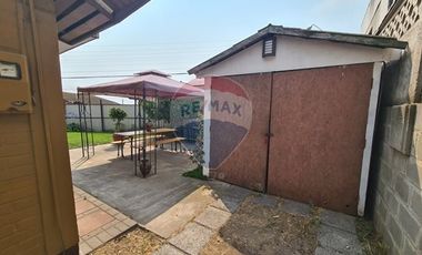 Se vende hermosa casa en consolidado barrio