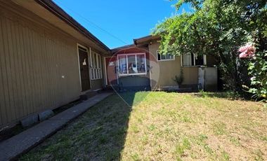 REMAX VENDE EN EXCLUSIVA TERRENO COMERCIAL PICARTE