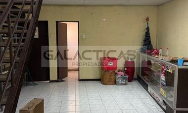 Local Comercial en Venta en FELIX HOYOS 2151