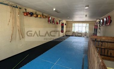 Local Comercial en Venta en FELIX HOYOS 2151