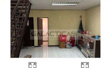 Local Comercial en Venta en FELIX HOYOS 2151