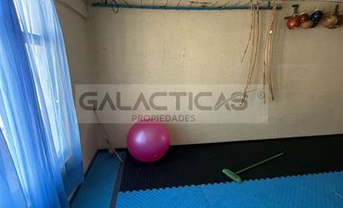 Local Comercial en Venta en FELIX HOYOS 2151