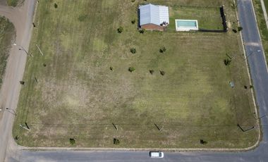 VENTA DE LOTE DE 378M2 EN LOS PINOS 4