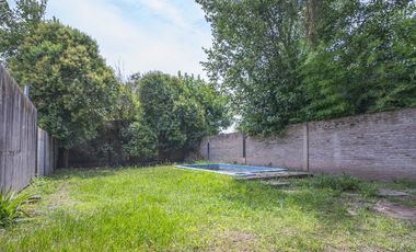CASA EN VENTA 2 DORMITORIOS/ PILETA EN RICARDONE