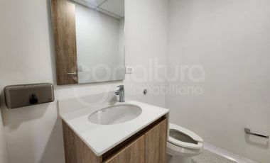 ARRIENDO de OFICINAS en MedellÃ­n