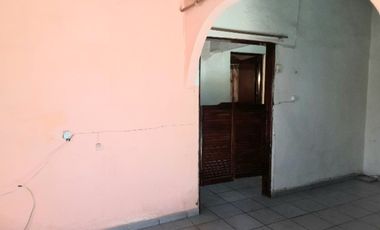 Casa 3 Amb. a reciclar con parque - Parque Camet