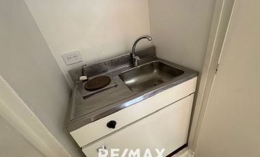 ALQUILER OFICINA MONOAMBIENTE EN RECOLETA