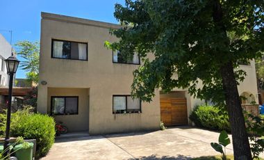 Venta casa 5 amb Barrio La Merecida Del Viso