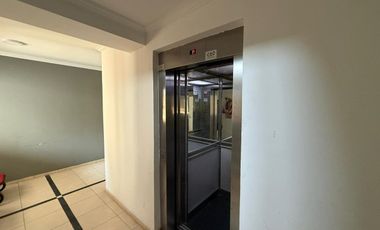 DEPARTAMENTO DE UN DORMITORIO A DOS CUADRAS DE BV.