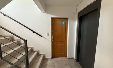 DEPARTAMENTO DE UN DORMITORIO A DOS CUADRAS DE BV.