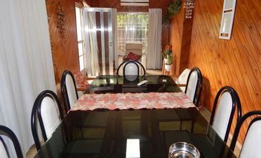 CASA 2 DORM.EN CAP.BERMÚDEZ CON JARDIN Y COCHERA