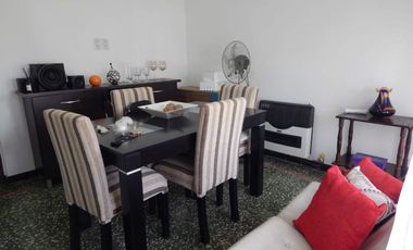 CASA 2 DORM.EN CAP.BERMÚDEZ CON JARDIN Y COCHERA