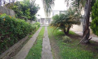 CASA 2 DORM.EN CAP.BERMÚDEZ CON JARDIN Y COCHERA