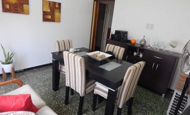 CASA 2 DORM.EN CAP.BERMÚDEZ CON JARDIN Y COCHERA