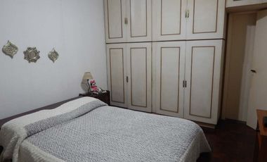 CASA 2 DORM.EN CAP.BERMÚDEZ CON JARDIN Y COCHERA