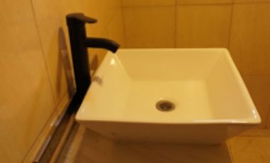 Venta Vivienda + Locales Comerciales + Bar equipad