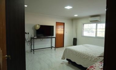 Venta Vivienda + Locales Comerciales + Bar equipad