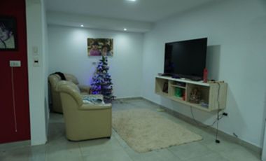 Venta Vivienda + Locales Comerciales + Bar equipad
