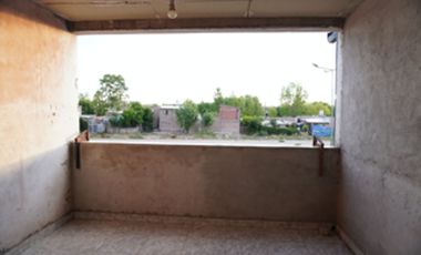 Venta Vivienda + Locales Comerciales + Bar equipad