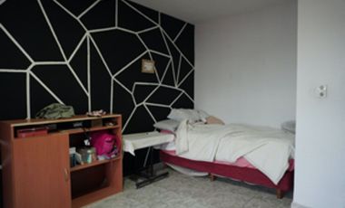 Venta Vivienda + Locales Comerciales + Bar equipad