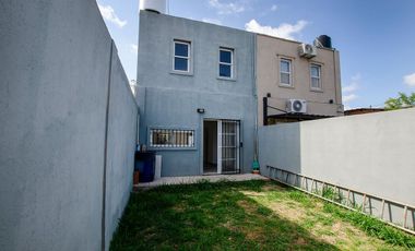 DUPLEX EN VENTA GLEW 3 AMBIENTES A ESTRENAR